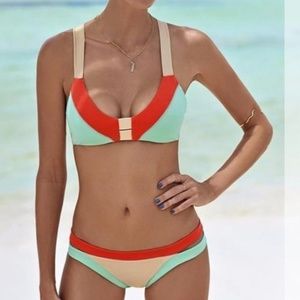 NWT Multi-Color Bikini Swimsuit S/M